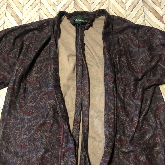 Hill & Archer Robe. Made in the USA. One Size. Waist Rope Included - Picture 3 of 8